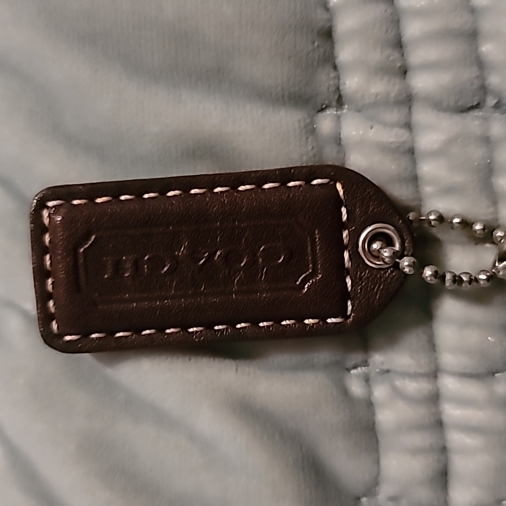 Coach hang tags - Picture 4 of 9